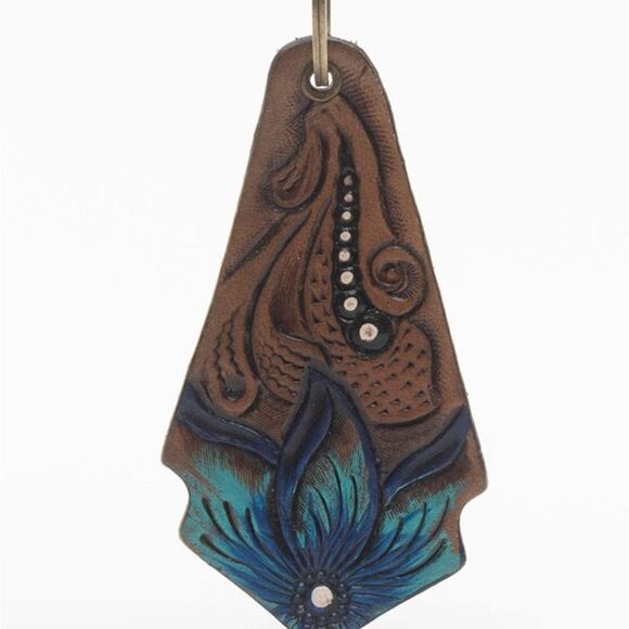 Myra Flowering Love Hand-tooled Key Fob - Picture 6 of 7